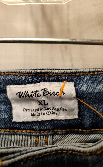 White Birch Women's Size XL Blue Jeans