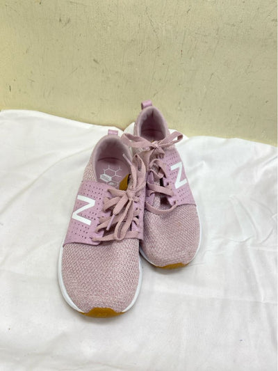 New Balance Women's Size 8 Pink Sneakers