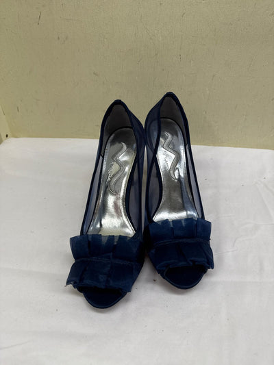 Nina Women's Size 10 Navy Sandals