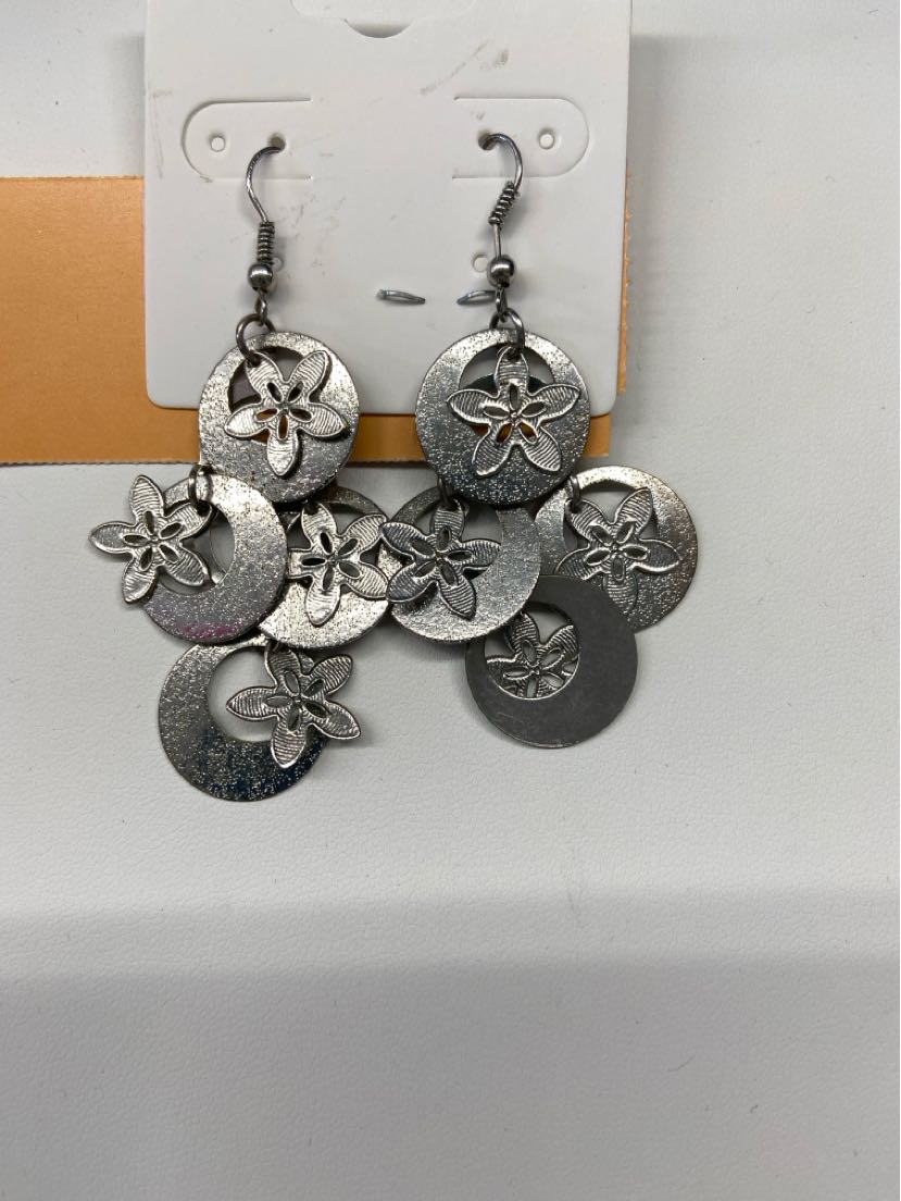 Silver Sand Dollar Earrings