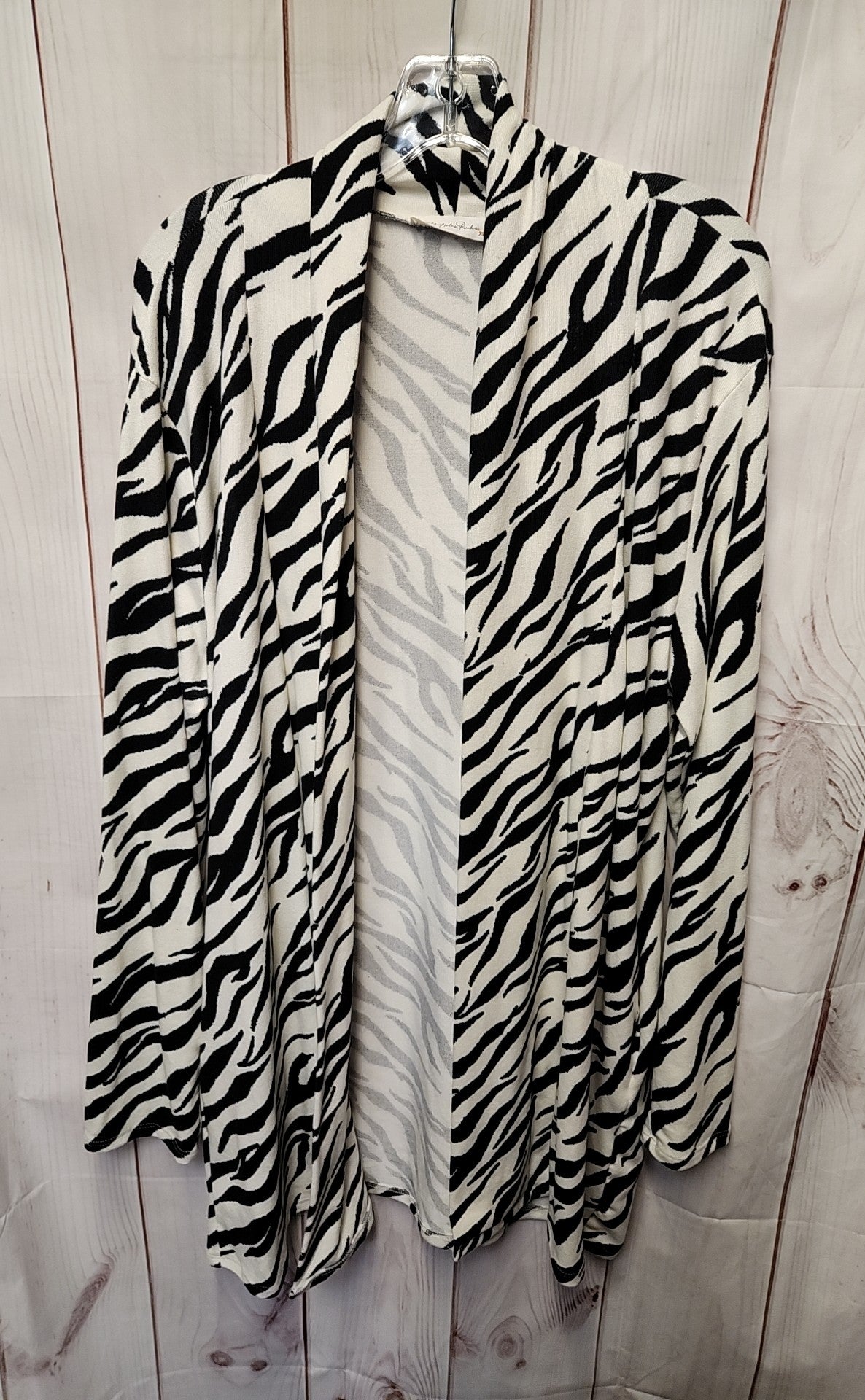 Mint Plus Pink Women's Size XL White & Black Animal Print Cardigan