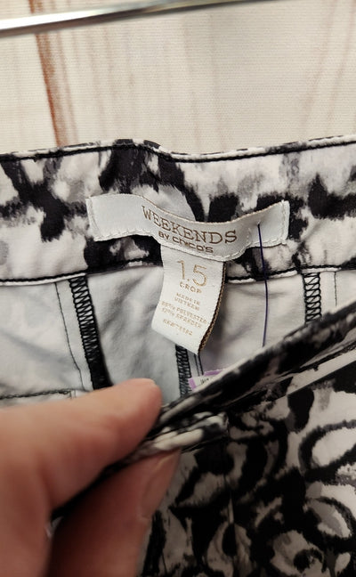 Chico's Women's Size 10 Black & White Capris Crop