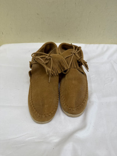 Minnetonka Men's Size 9-1/2 Brown Shoes