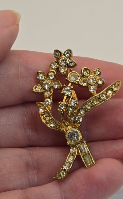 Gold Floral Brooch Pin