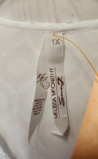 Seven7 Women's Size 1X White Long Sleeve Top