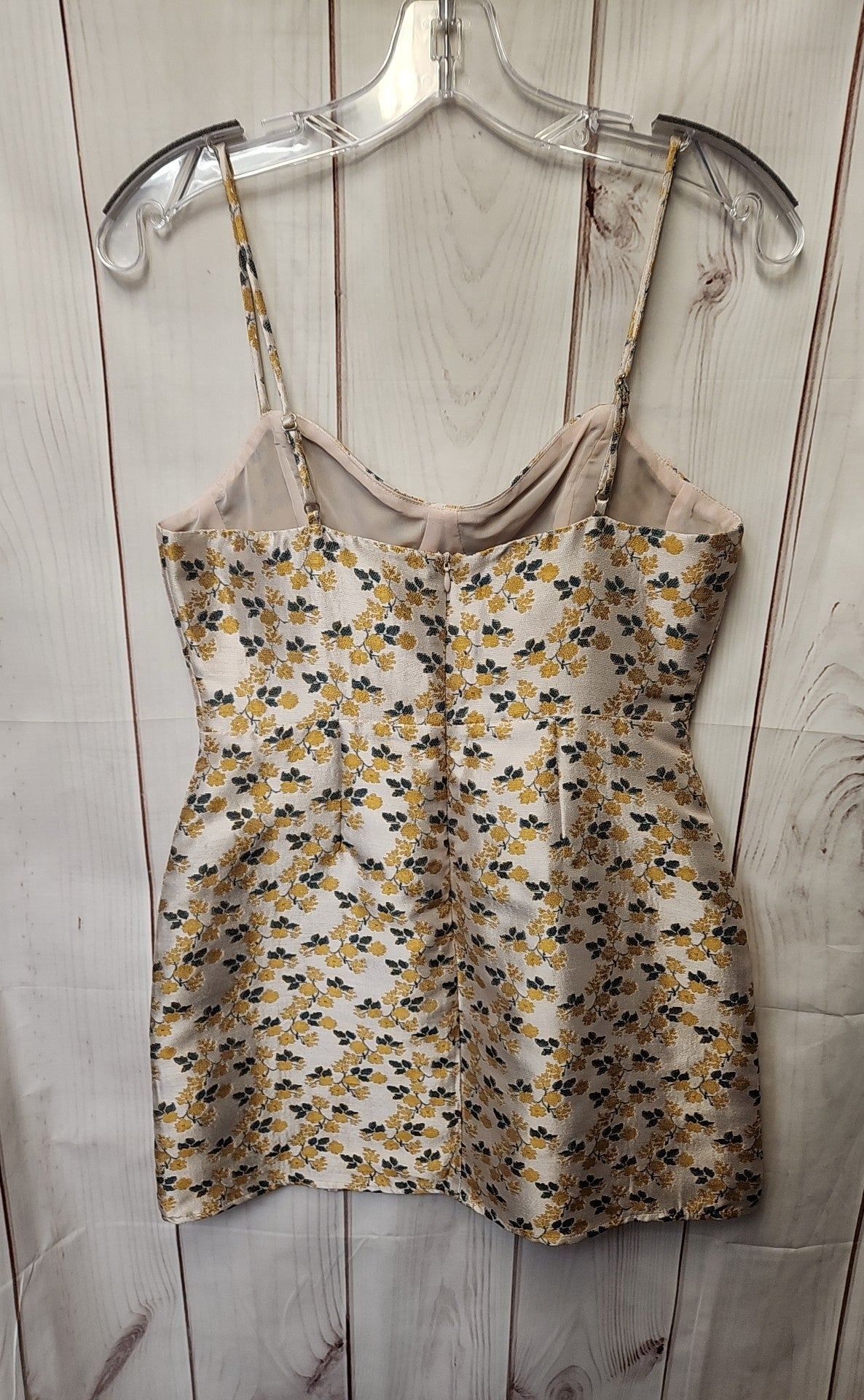 Storia Women's Size S Beige Floral Dress