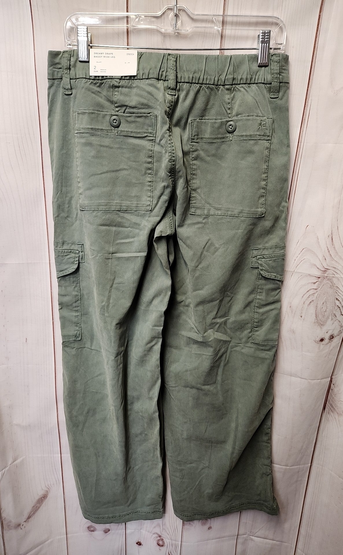 NWT American Eagle Women's Size 2 Green Pants Dreamy Drape Baggy Wide Leg