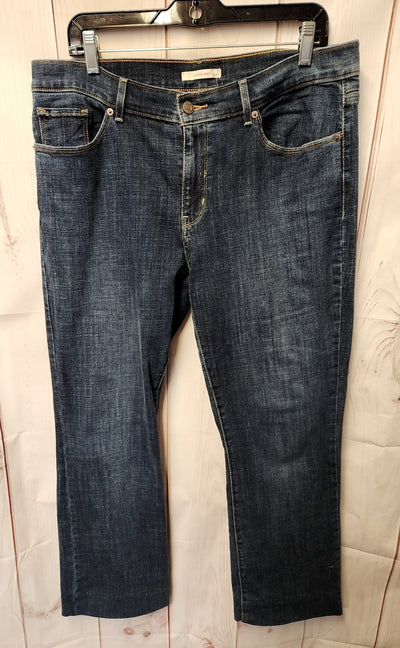 Levis Women's Size 32 (13-14) Blue Jeans Classic Boot