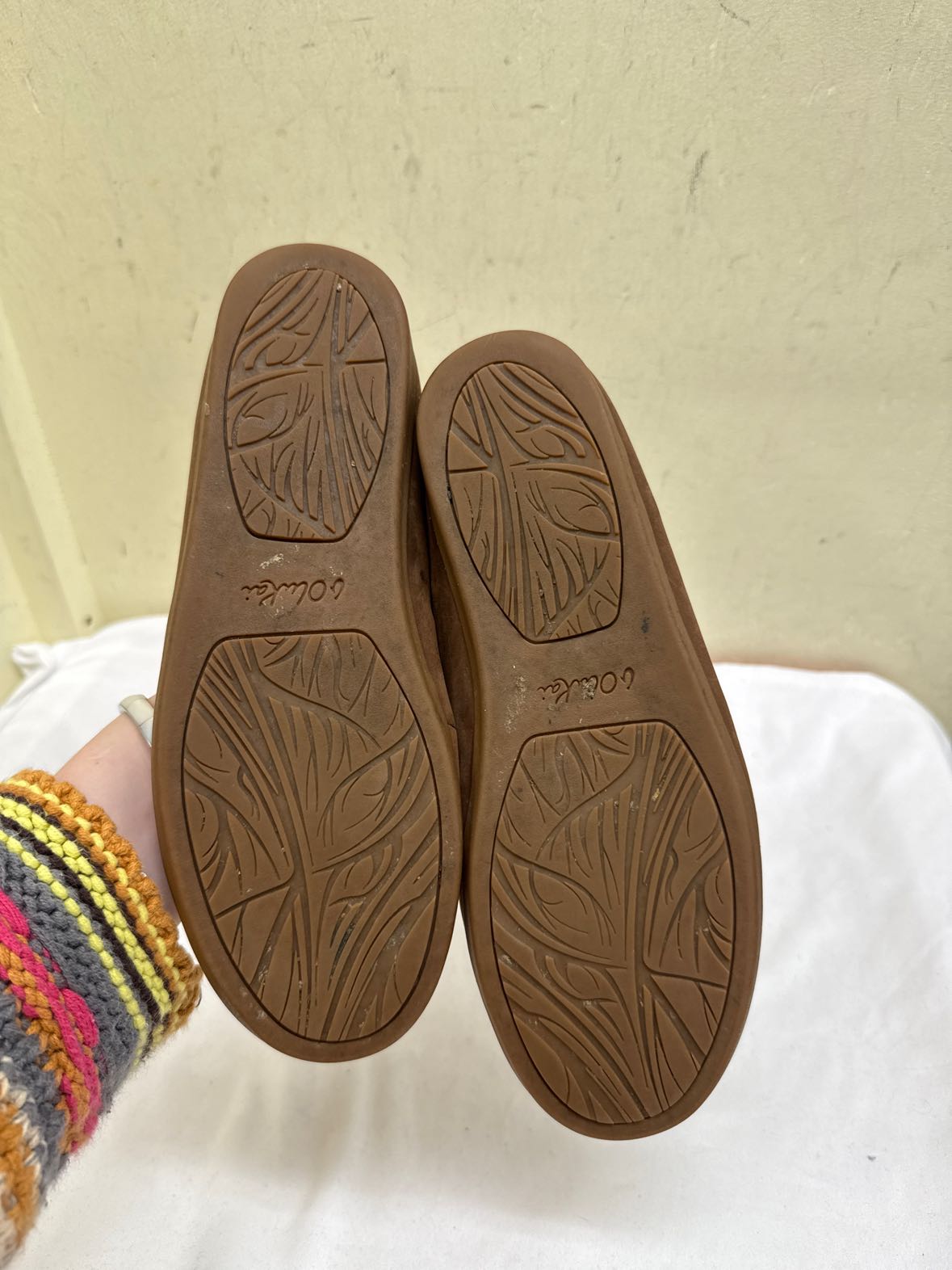 OluKai Women's Size 9 Brown Flats Shoes