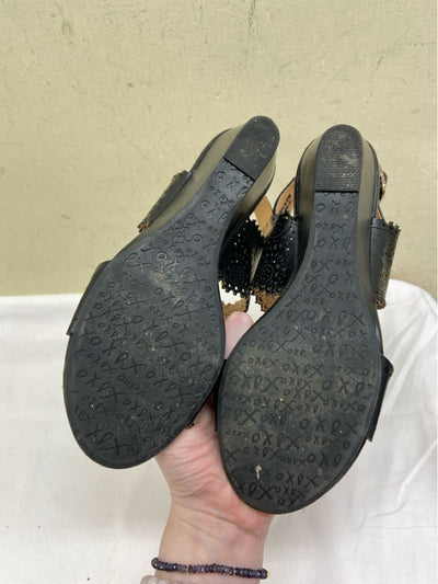 Xoxo Women's Size 7-1/2 Black Sandals