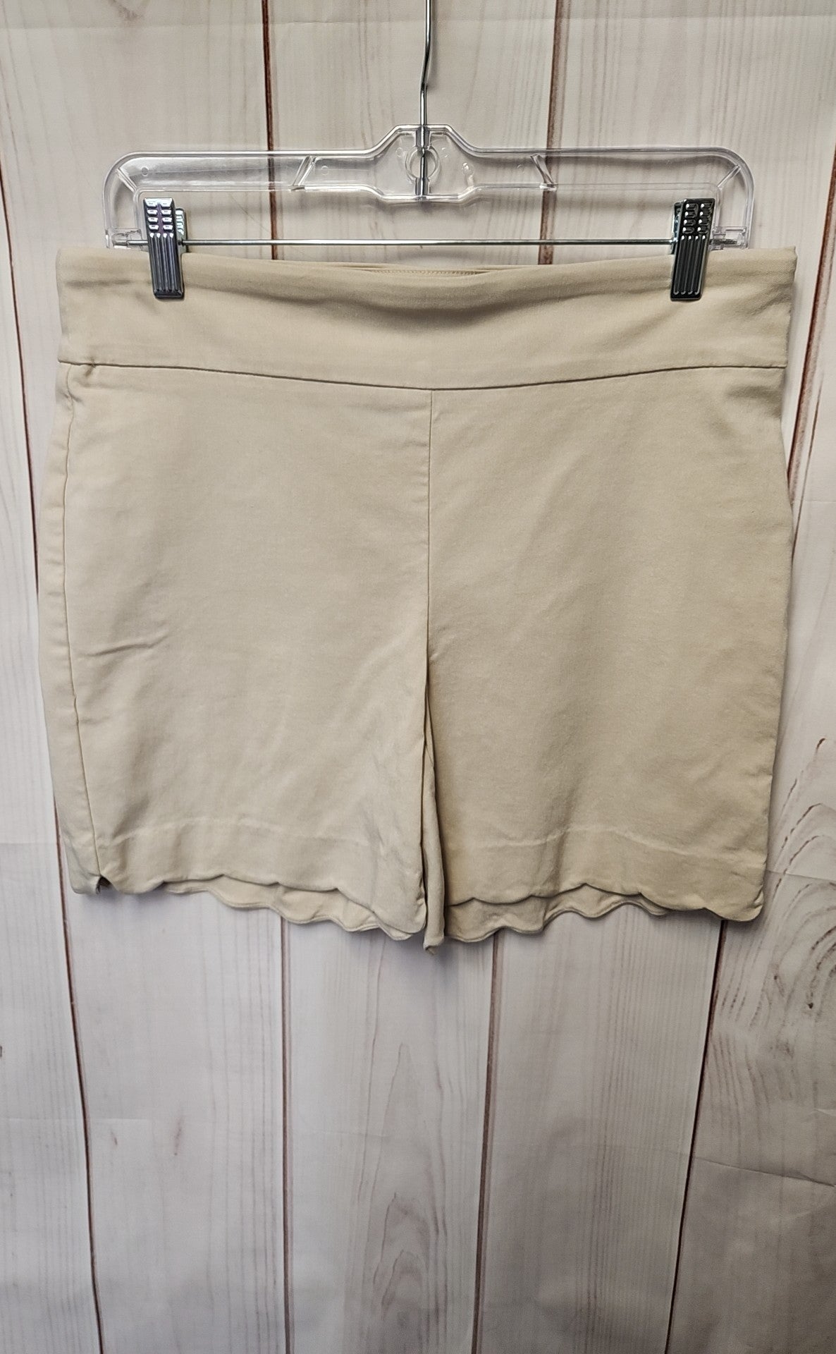 Counterparts Women's Size 10 Beige Shorts