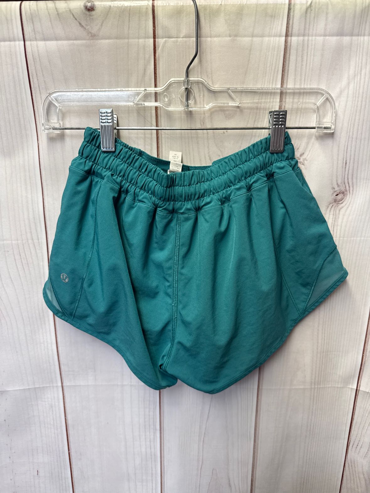 Lululemon Women's Size 4 Teal Active Shorts
