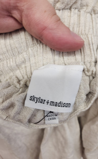 Skylar+Madison Women's Size M Beige Linen Blend Shorts