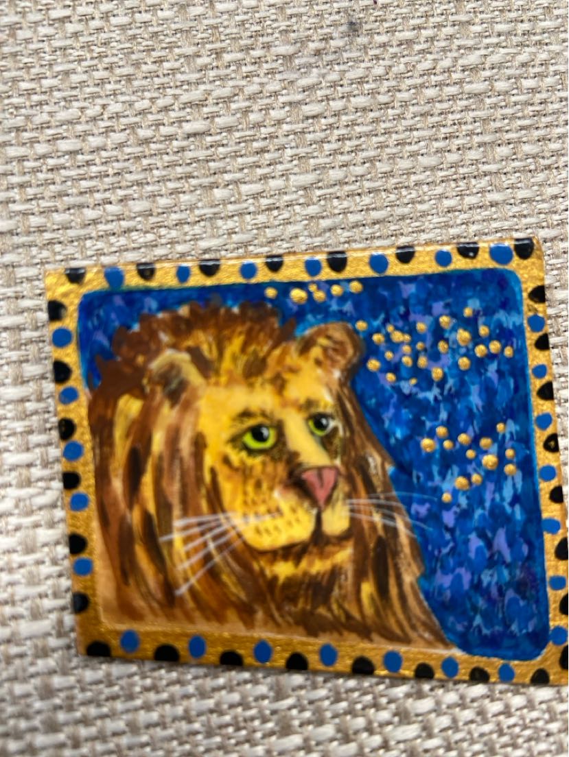 Lion Brooch Pin