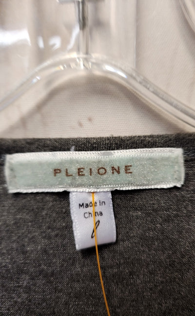 Pleione Women's Size L Gray Sequined Sleeveless Top