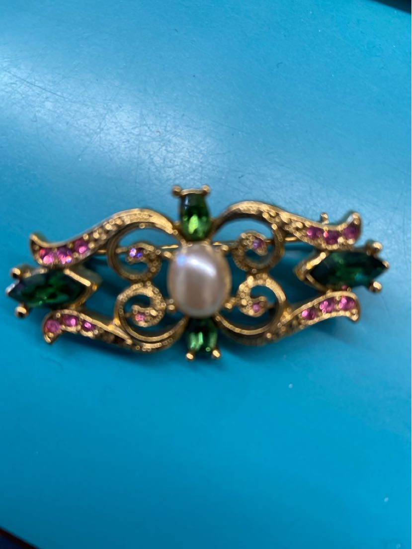 Gold & Green Stones Brooch Pin