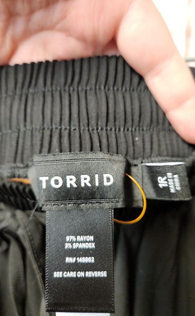 Torrid Women's Size 1X Black Pants