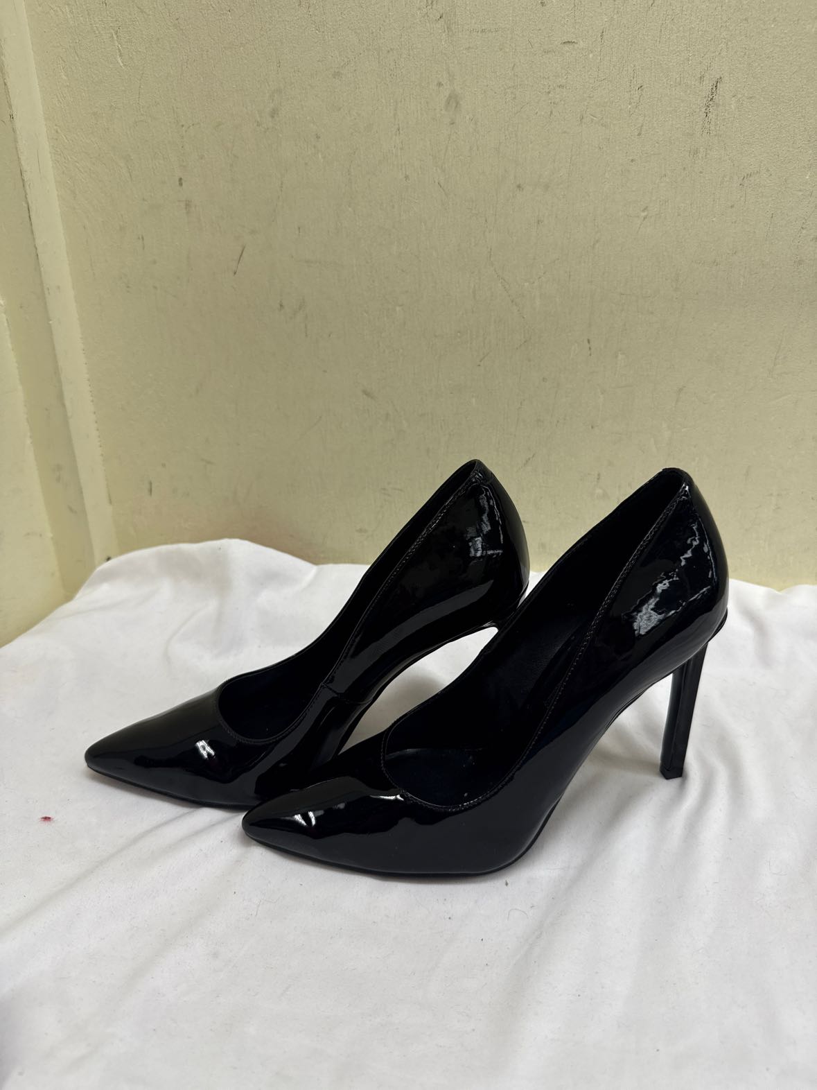 Nine West Women's Size 7 Black Pumps Shoes