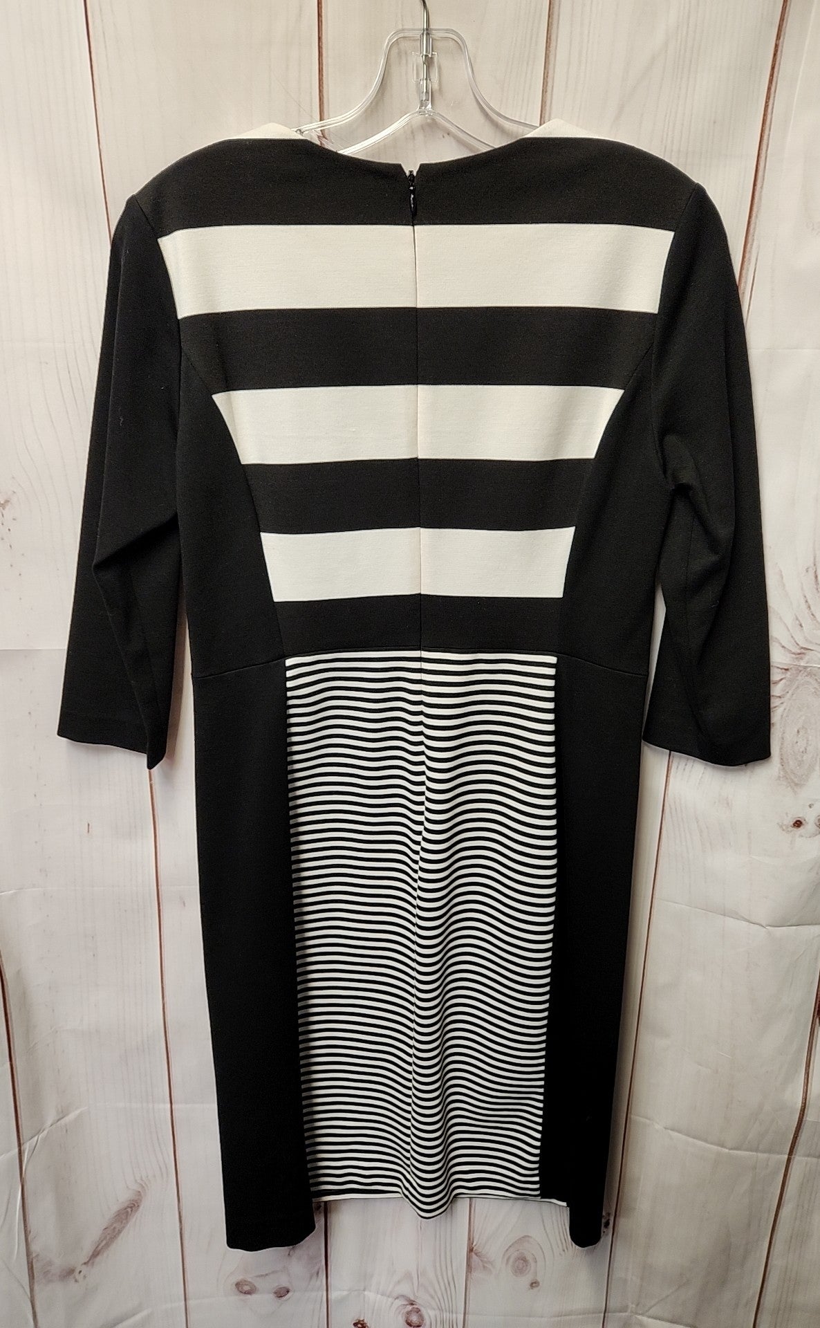 Vince Camuto Women's Size 6 Black & White Dress