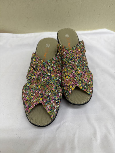 Bernie Mev Women's Size 40 = 9-1/2 Pink Sandals Shoes