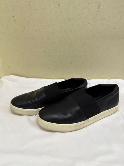 vince. Women's Size 8 Black Flats