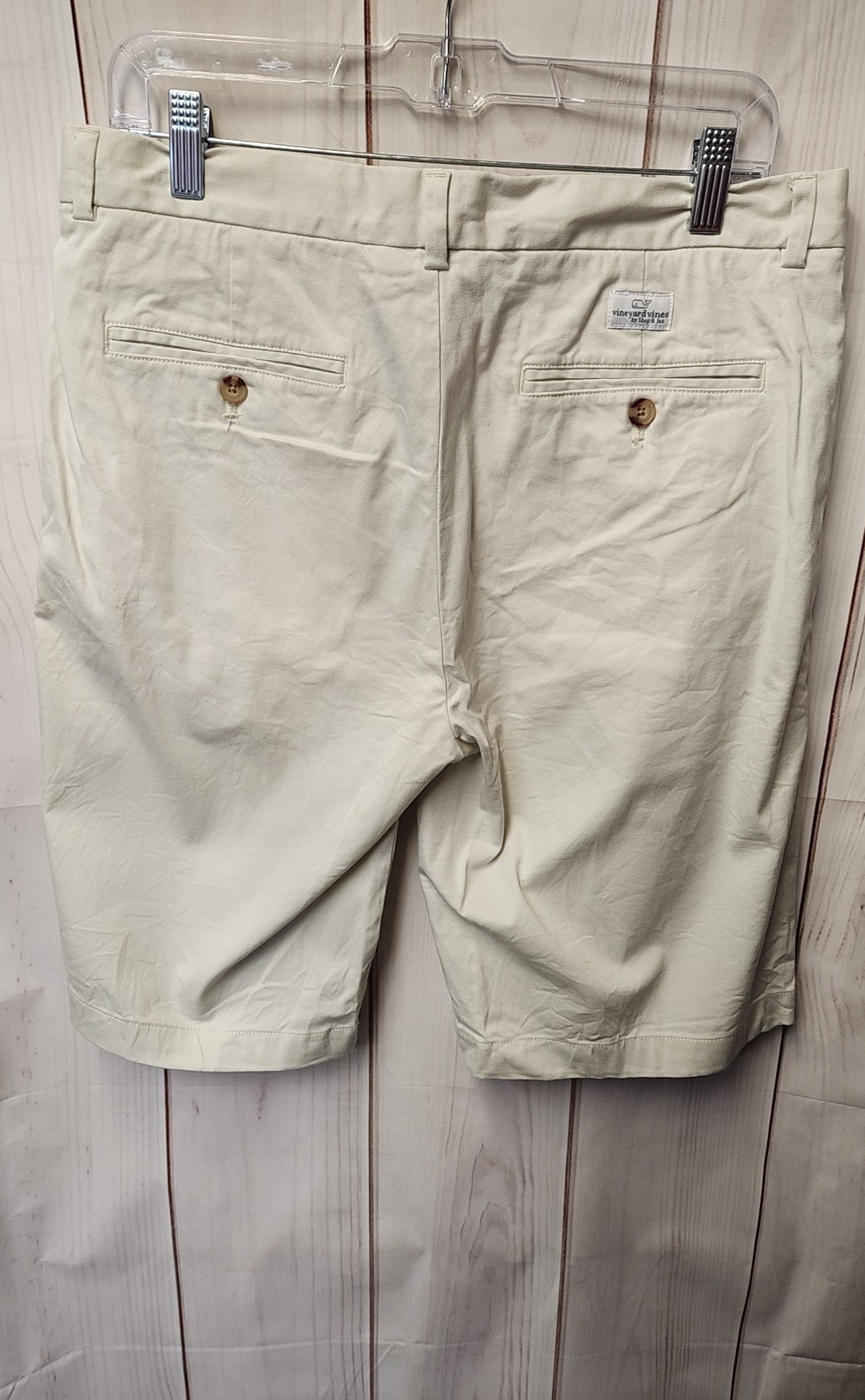 Vineyard Vines Men's Size 33 Beige Shorts