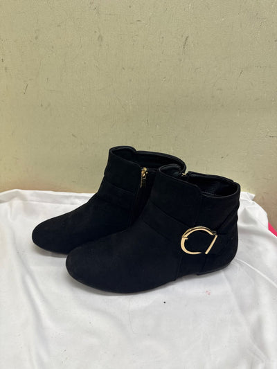 Women's Size 40 = 9-1/2 Black Boots Shoes