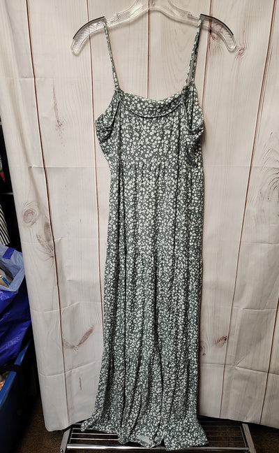 So Women's Size L Green Floral Dress