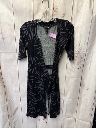 H&M Women's Size 4 Black Dress