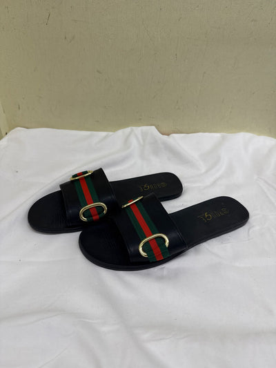 Rouge Women's Size 7-1/2 Black Sandals