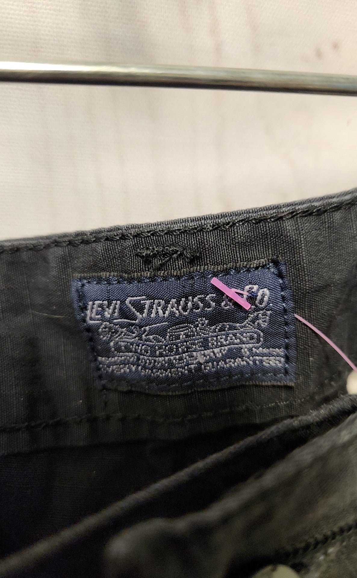 Levis Men's Size 33 Black Shorts