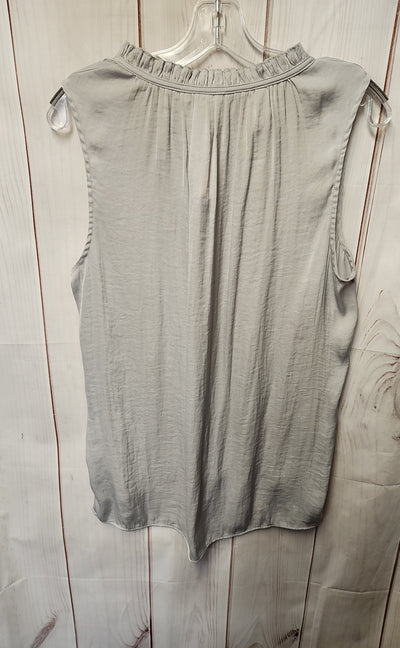 Simply Vera Women's Size S Gray Short Sleeve Top