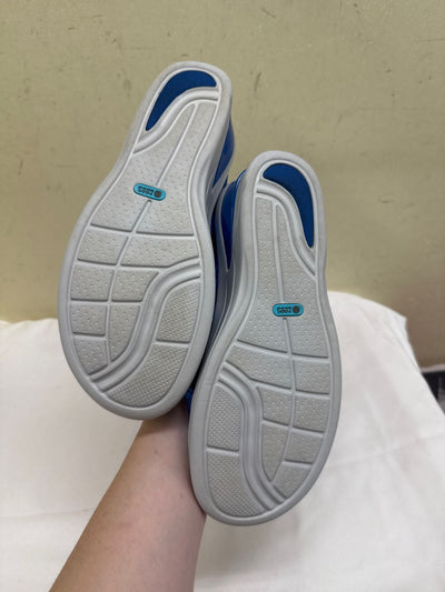 Bzees Women's Size 9 Blue Sandals Shoes