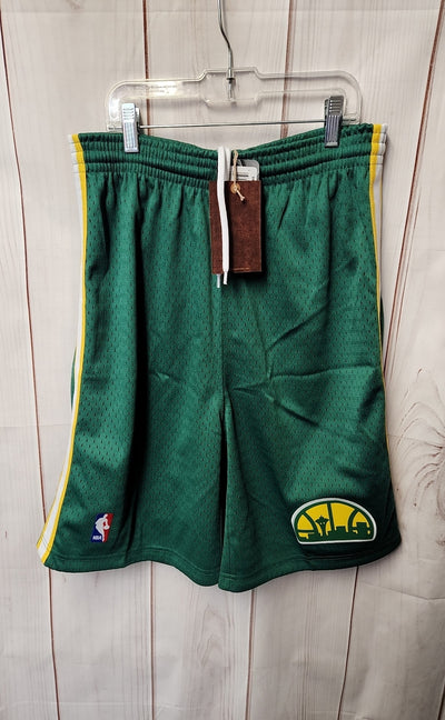 NWT Mitchell & Ness Boy's Size 18/20 Green Shorts