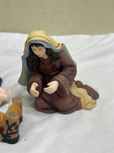 3PCS Hawthorne Village Thomas Kinkade Nativity Holy Family Figurines