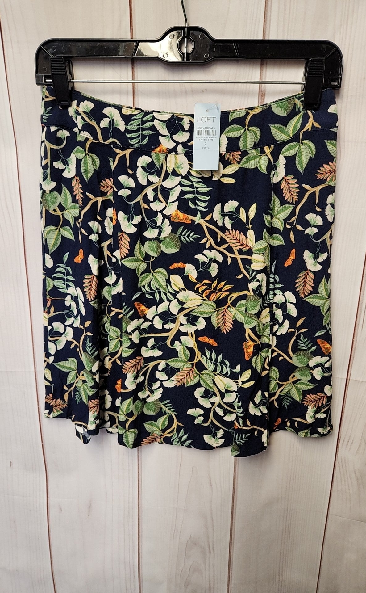 NWT Loft Women's Size 2 Petite Navy Floral Skirt
