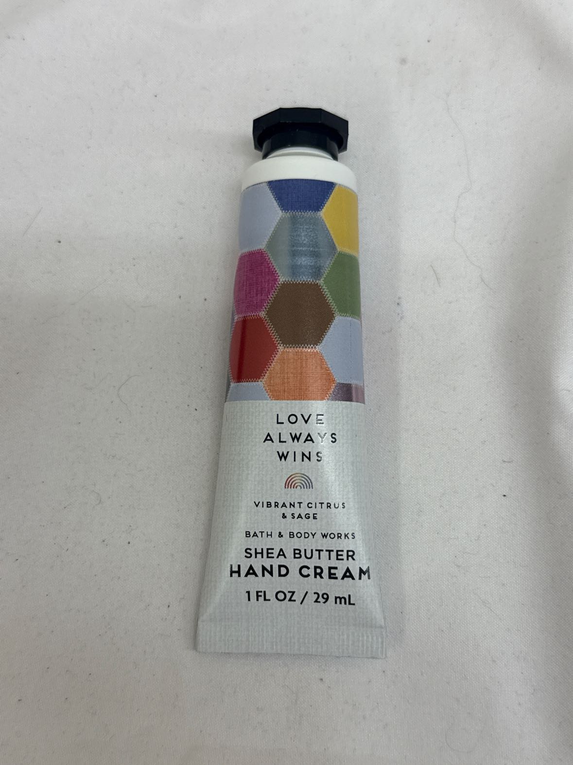 Bath & Body Works Love Always Wins Hand Cream Cosmetic