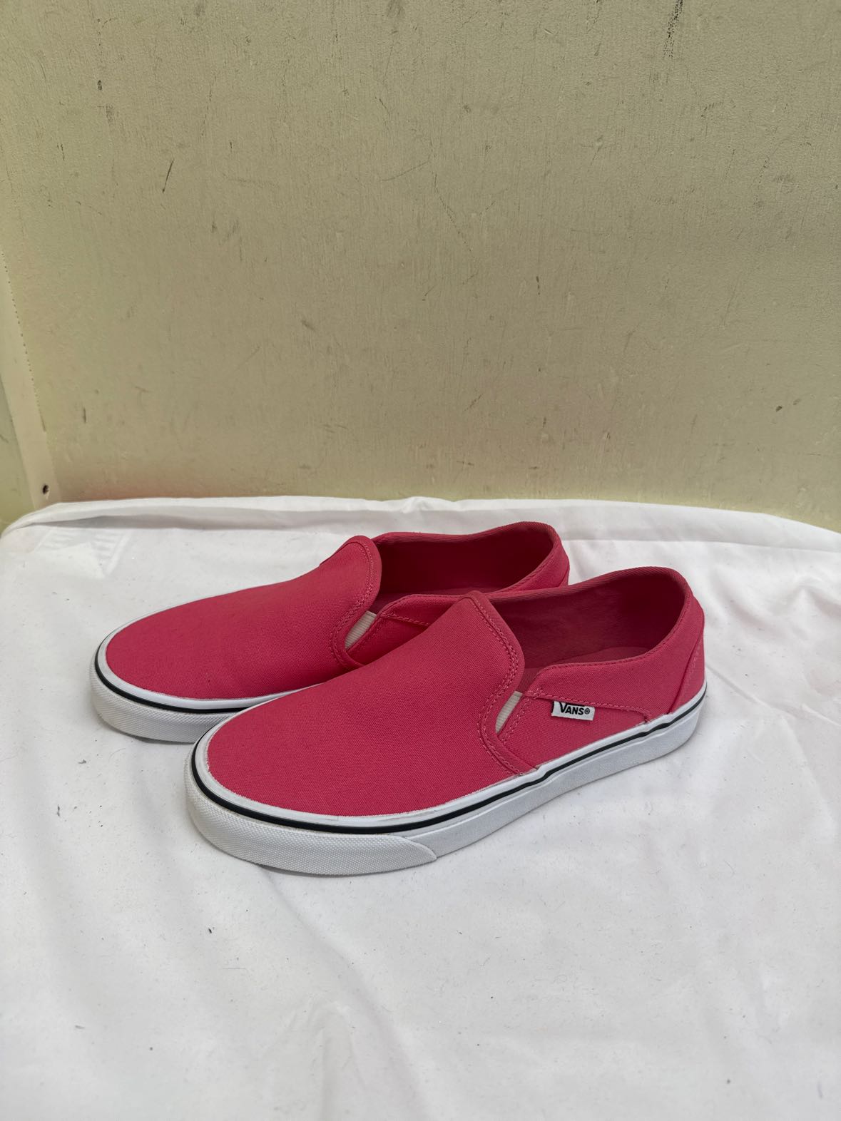Vans Women's Size 8 Pink Flats Shoes