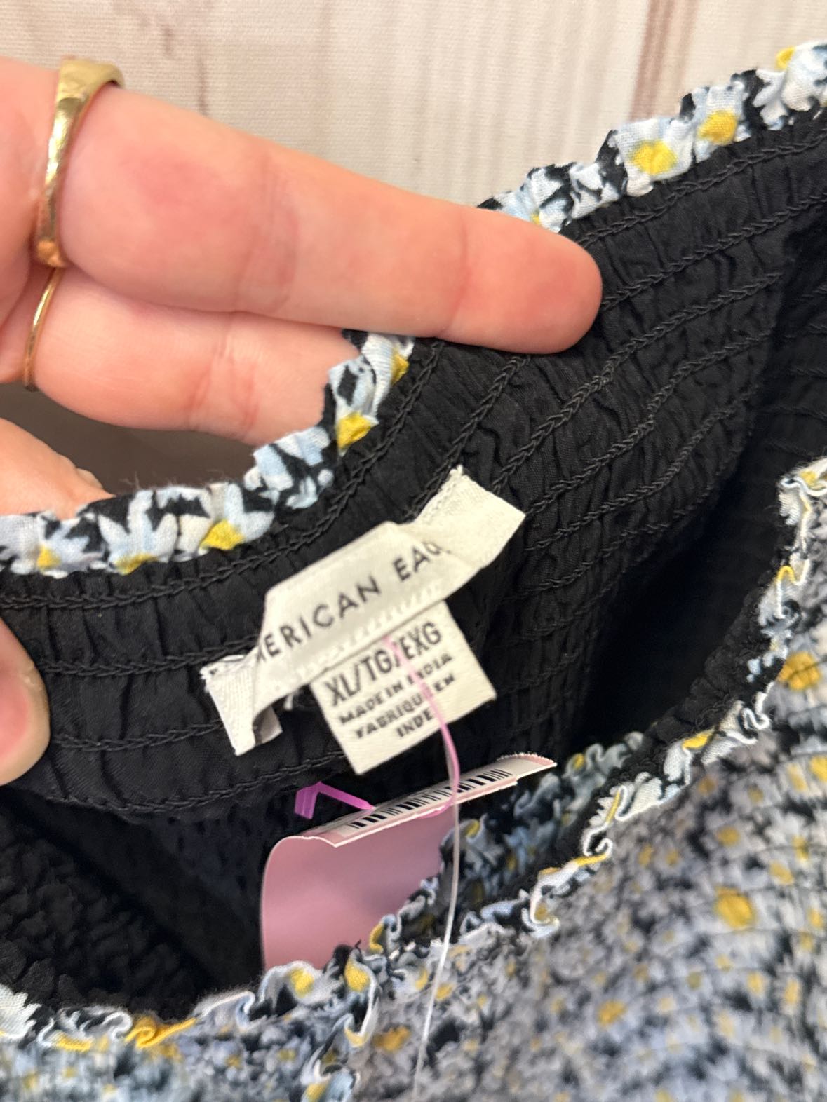 American Eagle Women's Size XL Blue Floral Long Sleeve Top