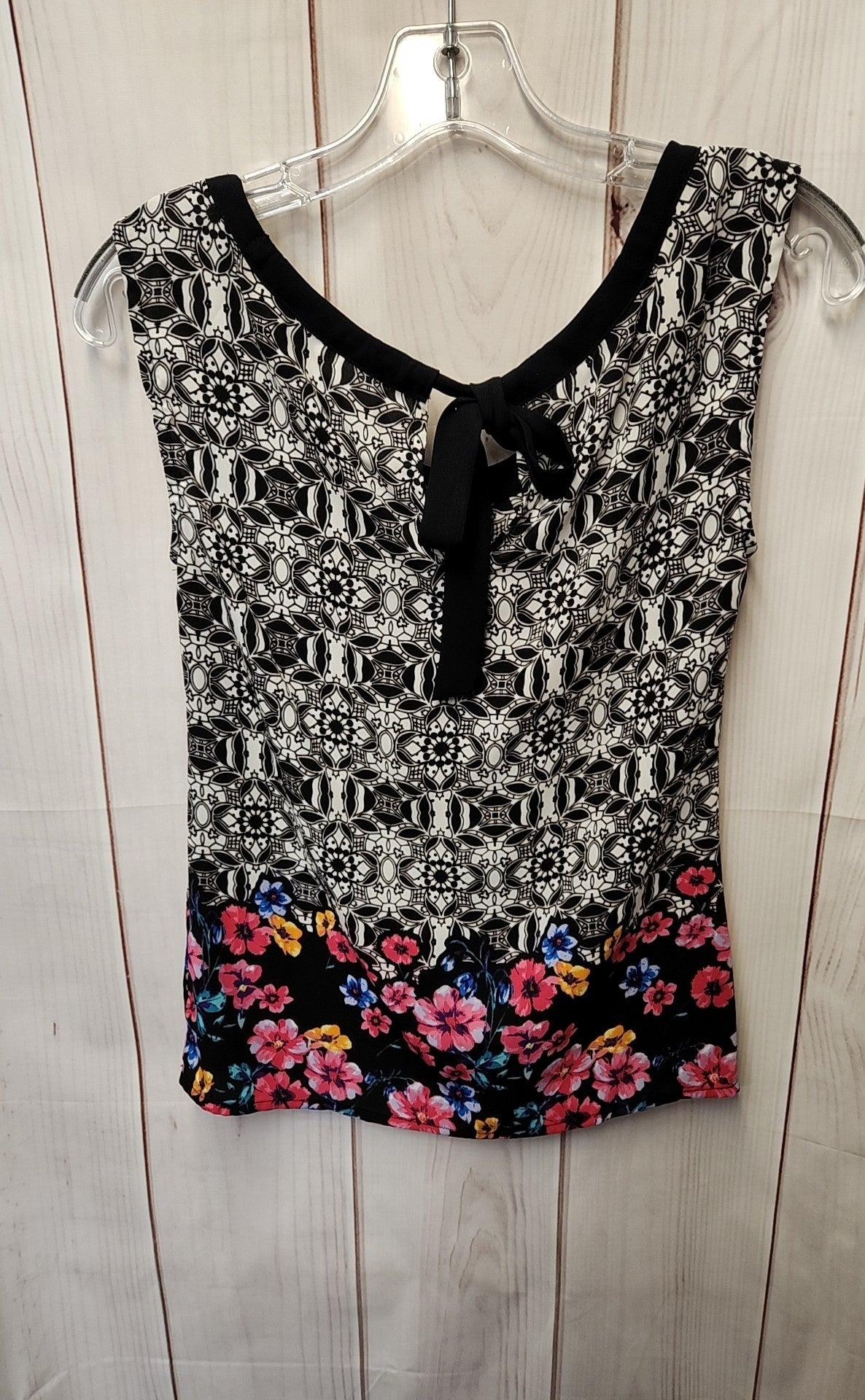Candies Women's Size XS Black Floral Sleeveless Top