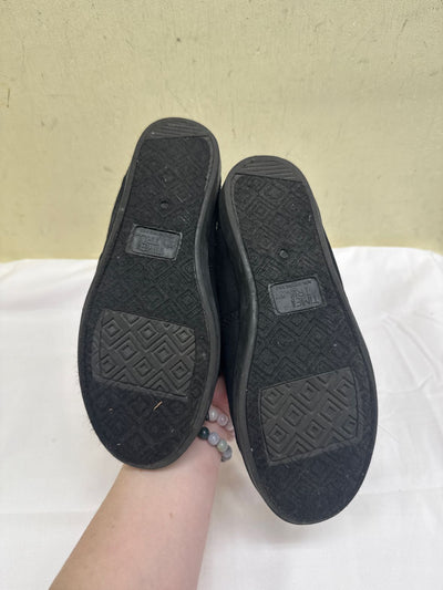 Time and Tru Women's Size 6 Black Sneakers