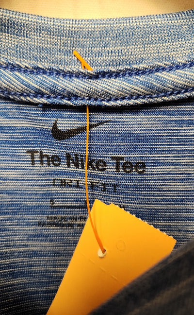 Nike Women's Size S Blue Short Sleeve Top