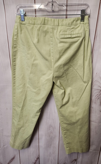 JH Collectibles Women's Size 6 Green Capris
