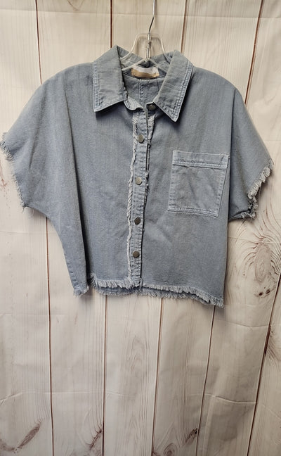 North End Wear Women's Size S Blue Denim Short Sleeve Top
