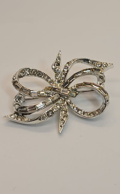 Silver Bow Brooch Pin