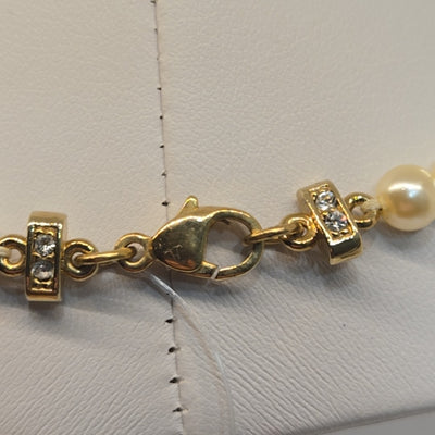 Vintage White Beaded Heart Shape Blue & Crystal Stone on Gold 15" Necklace