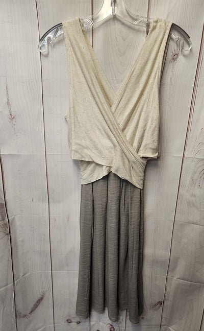 Amadi Women's Size M Beige Dress