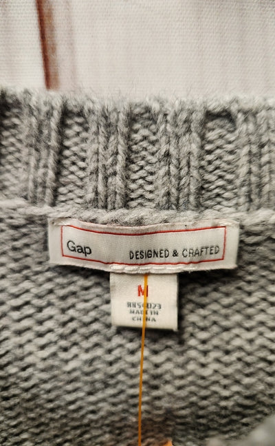Gap Women's Size M Gray Sweater