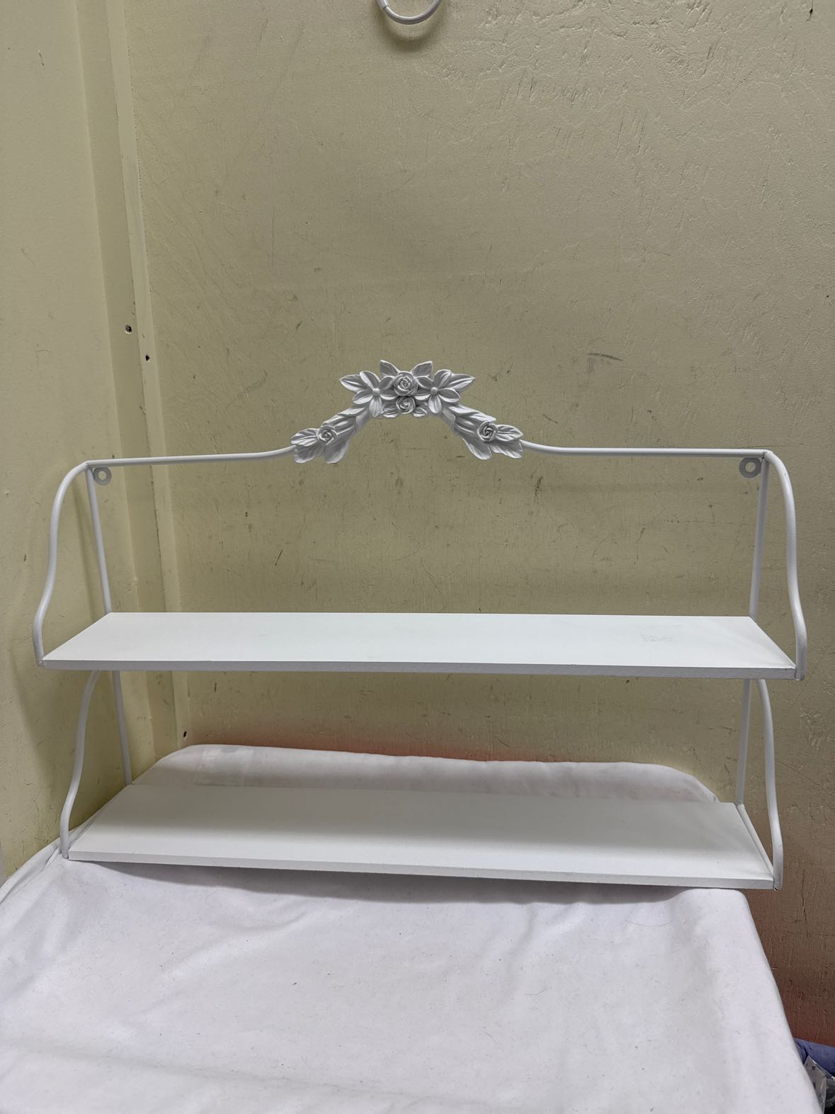White Shelf