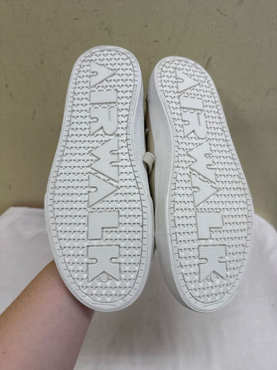 Airwalk Women's Size 9 Tan Sneakers Shoes
